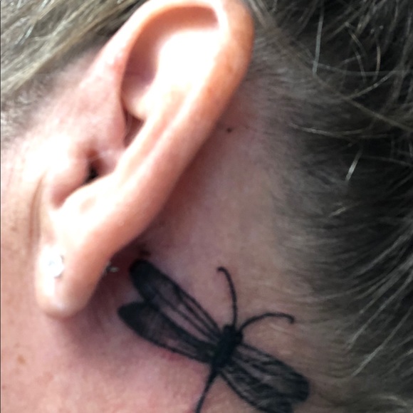 Meet your Posher, Lisa - Picture 3 of 3